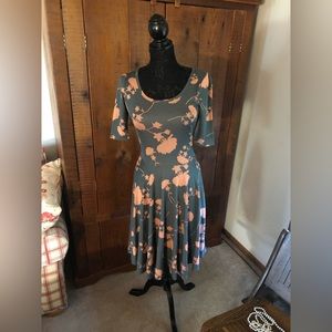 Lularoe Nicole dress